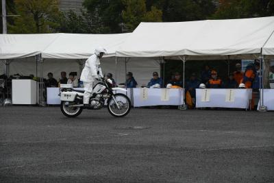 調布警察署白バイの写真