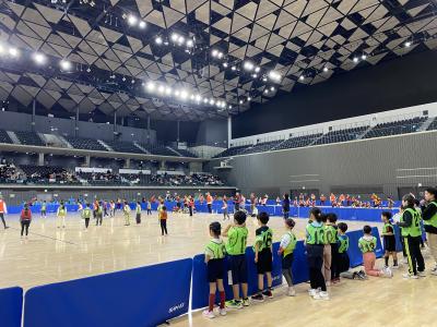 試合を応援する様子