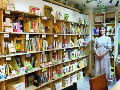 1000+1BOOKs(センイチブックス)の管理者の写真