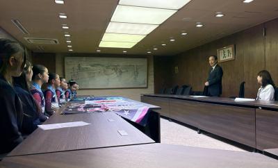表敬訪問の様子