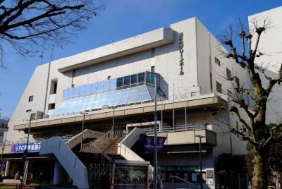 グリーンホール外観