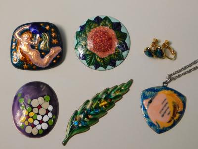 七宝焼作品の写真