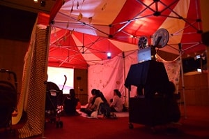 上映中の会場の写真