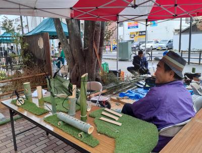 竹クラフトの様子