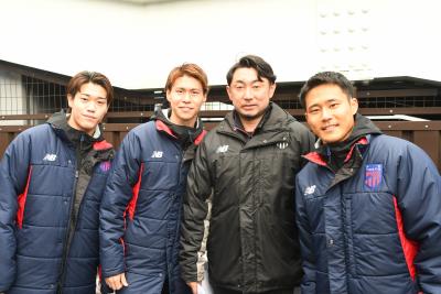 ステージ裏で撮影した選手たちの画像