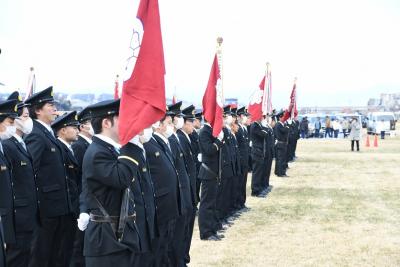 消防団の整列の写真