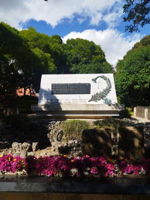 ひめゆりの塔の写真