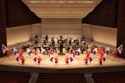 音楽隊・カラーガーズ隊による演奏の画像