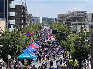 青赤ストリート全景