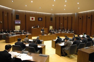 写真：調布市議会本会議場